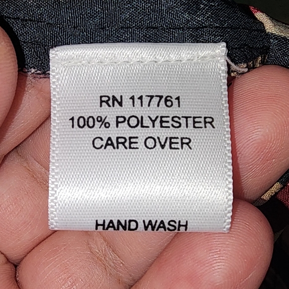 NWT Speed Limit MPH Casual Top with Button Details - Picture 2 of 5